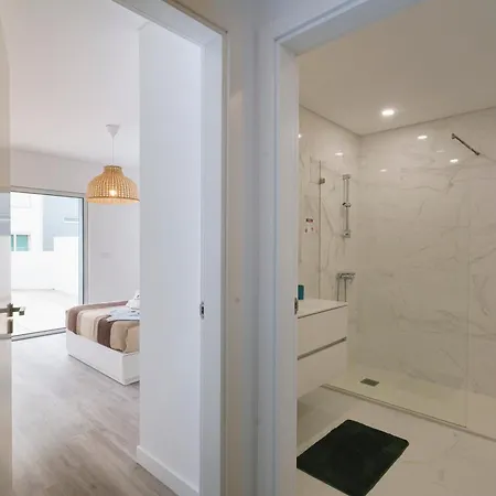 Appartement 104 - Supertubos